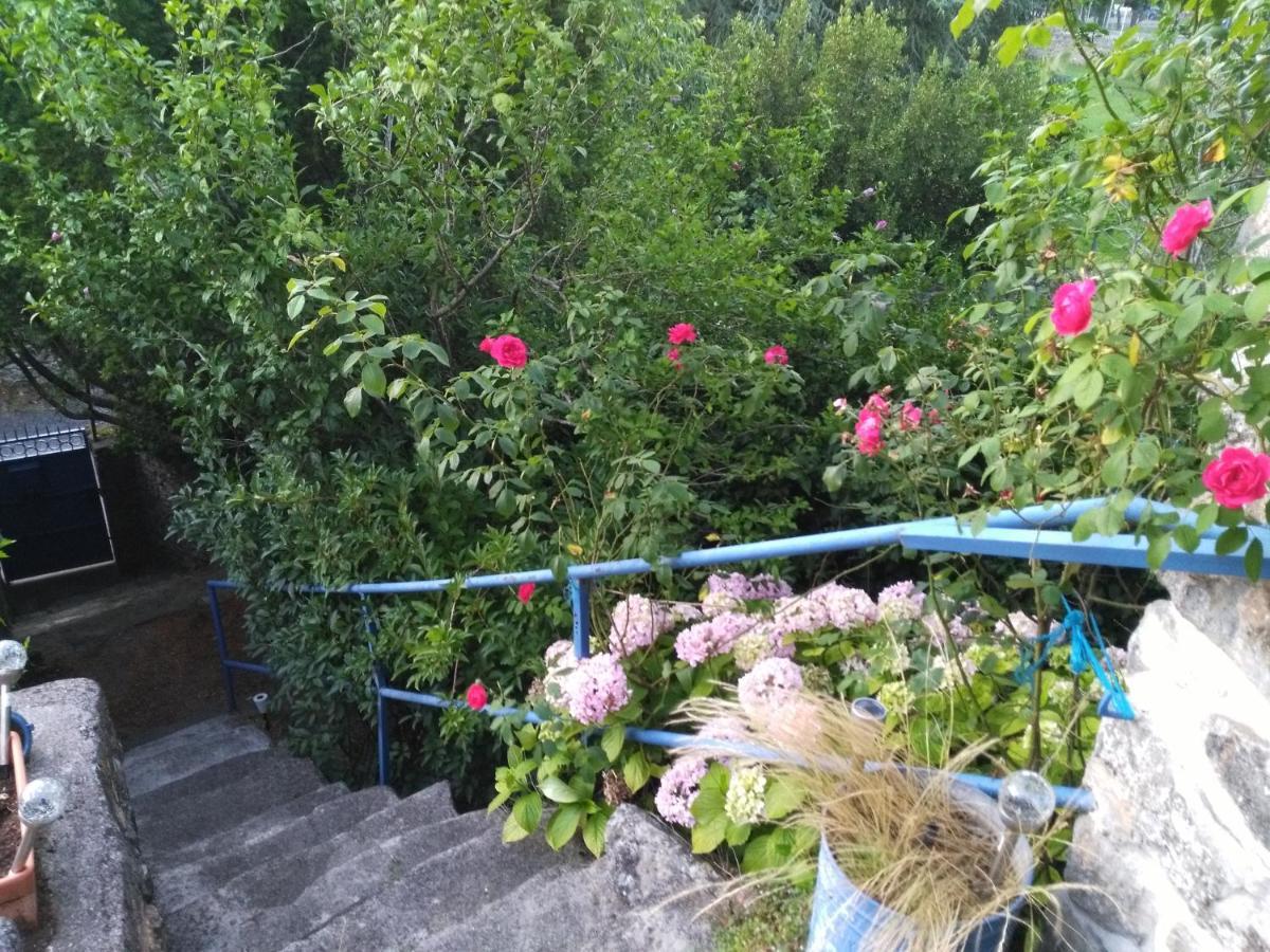 Maison De Village Ardechoise A לס ואנס מראה חיצוני תמונה